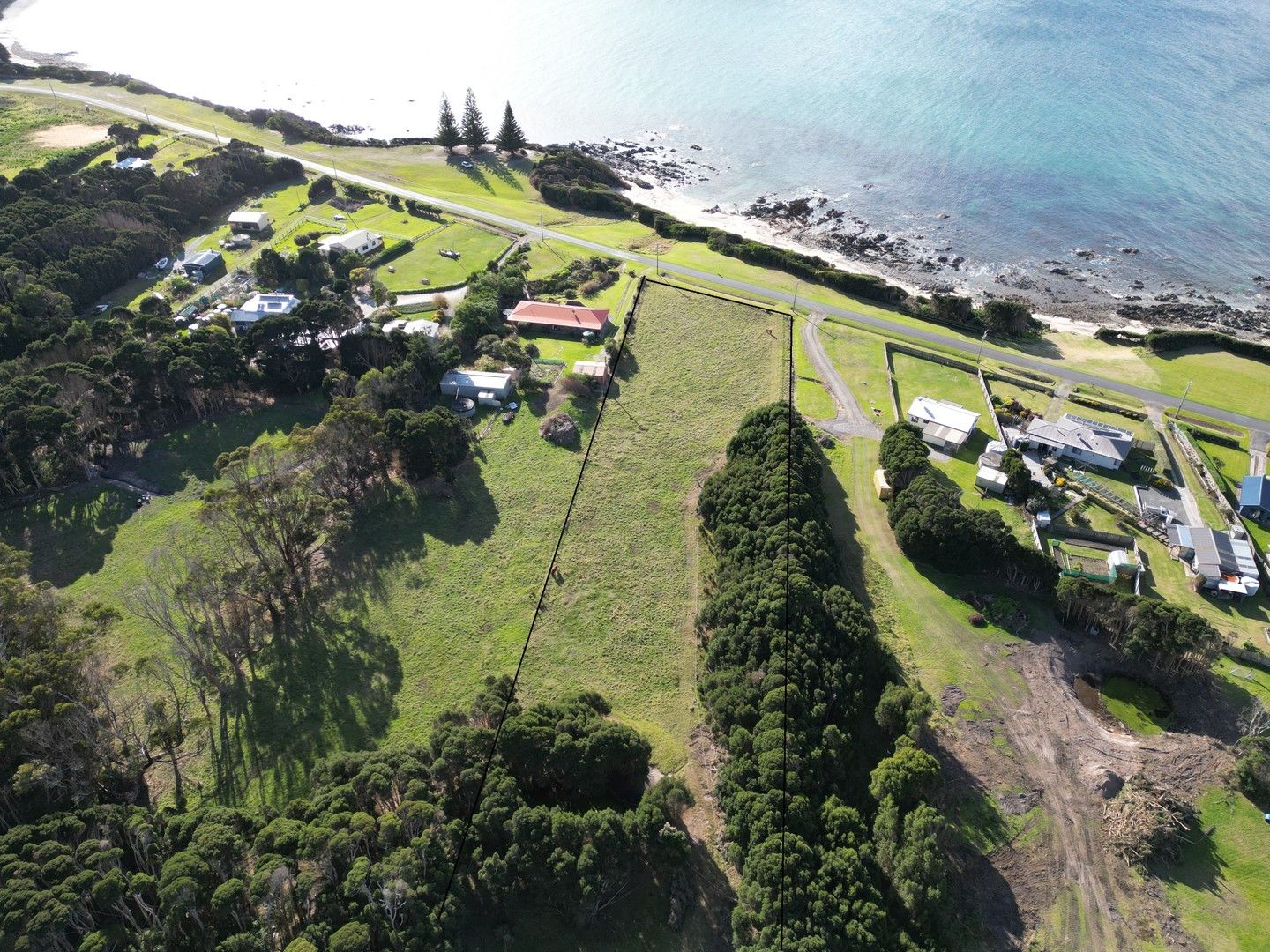 24 & 25 Naracoopa Esplanade, Naracoopa TAS 7256, Image 0