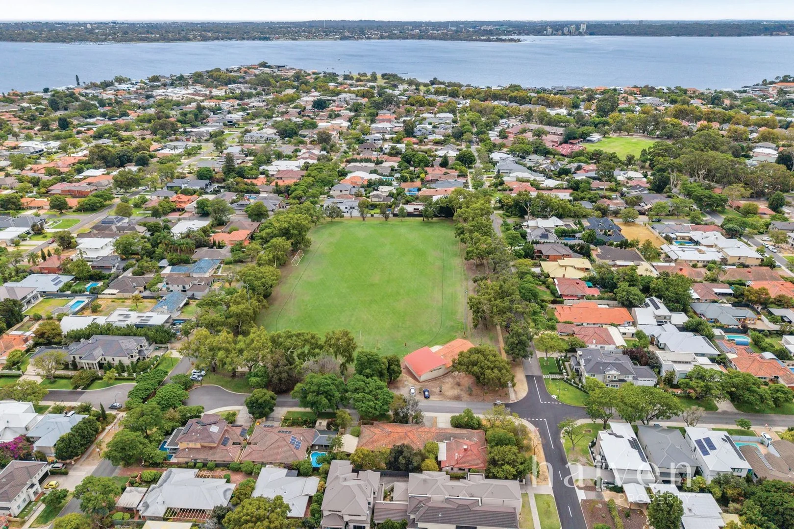 Additional image 5 of 19 Macrae Road, Applecross WA 6153