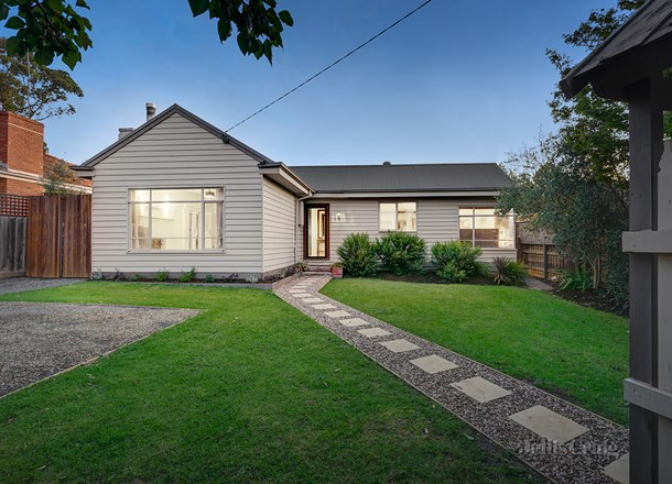 14 Heather Grove, Nunawading VIC 3131