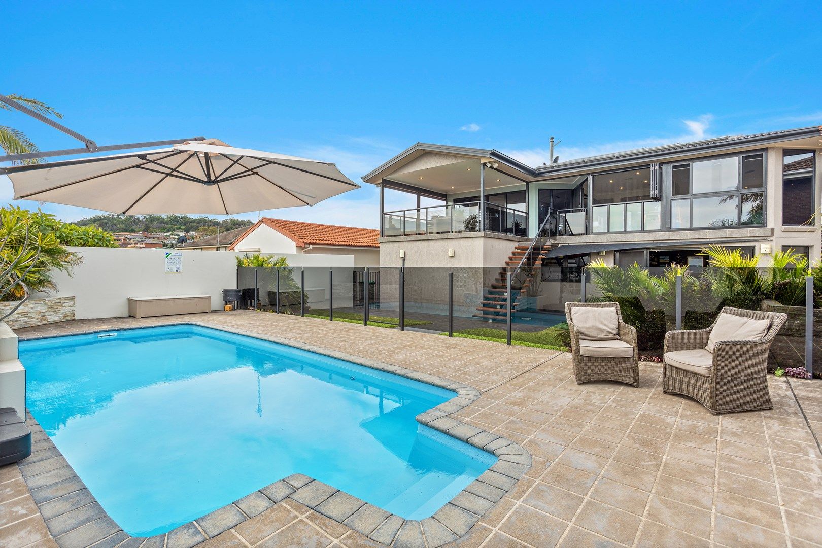 10 Hayes Avenue, Mount Warrigal NSW 2528, Image 0