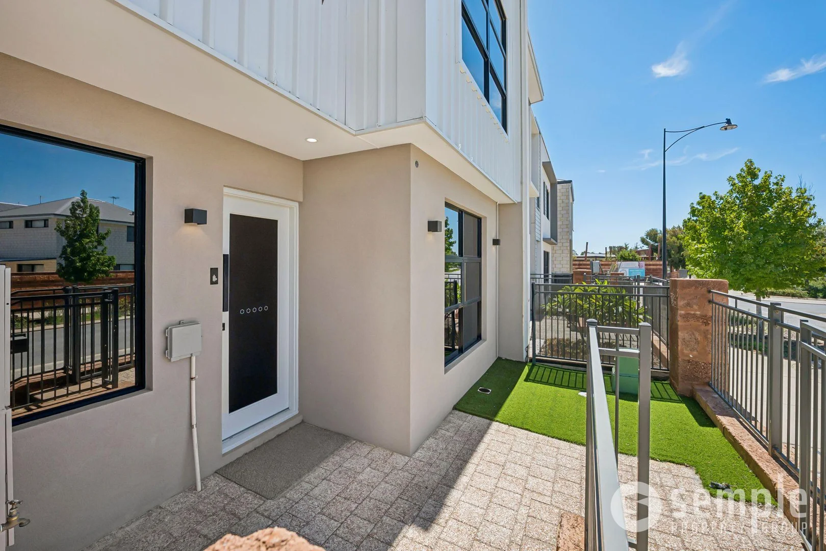 Additional image 30 of 72 Irvine Parade, Hammond Park WA 6164