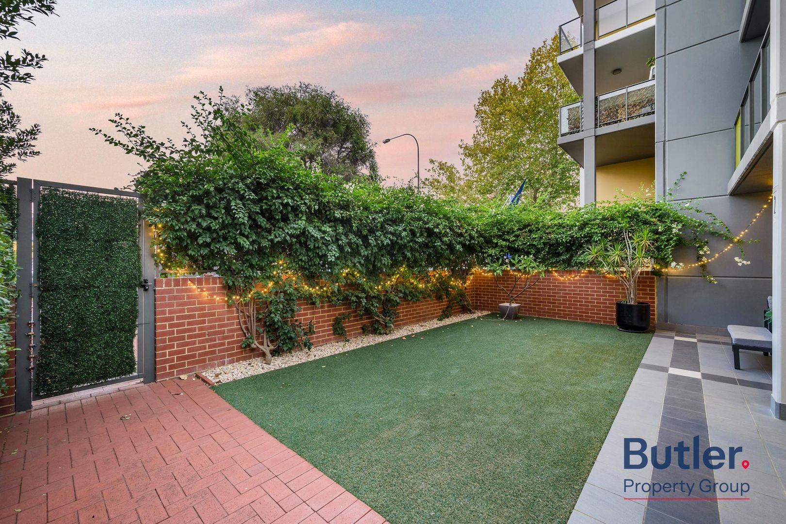 2/131 Harold Street, Highgate WA 6003, Image 2