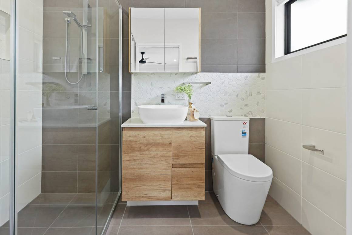 11/3-7 Bartlett Street Morningside 4170 - Image 5