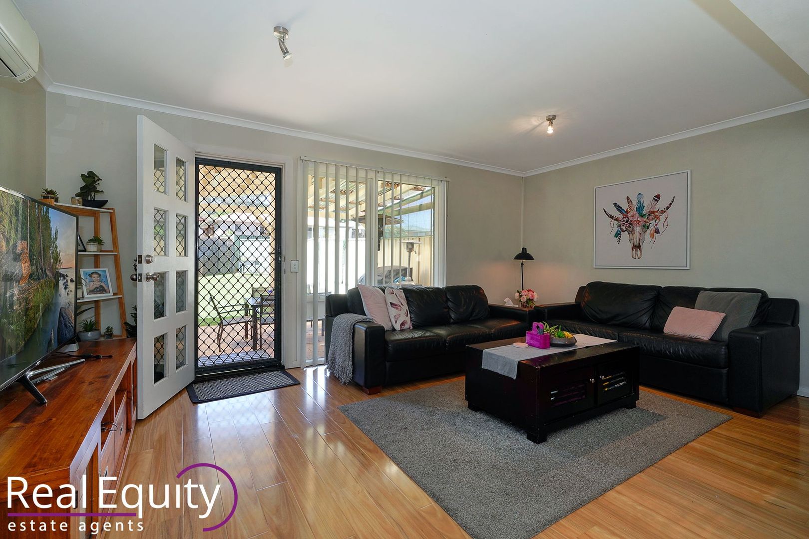 8/15 Stringybark Place, Bradbury NSW 2560, Image 2