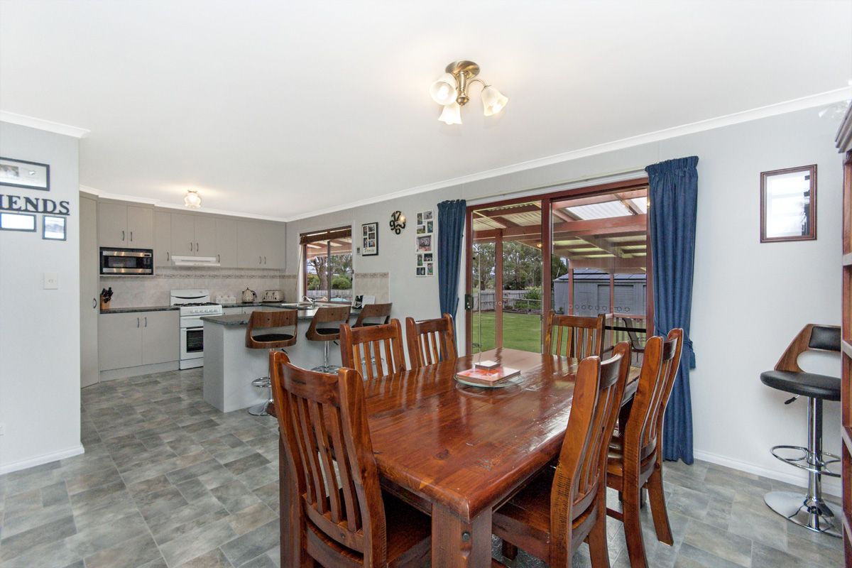 8 Glenelg Tce, Dartmoor VIC 3304, Image 2