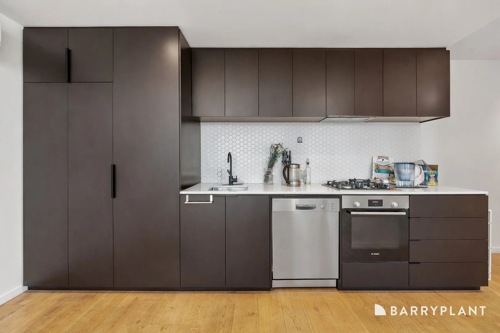 Additional image 5 of 1601/8 Hallenstein Street, Footscray VIC 3011