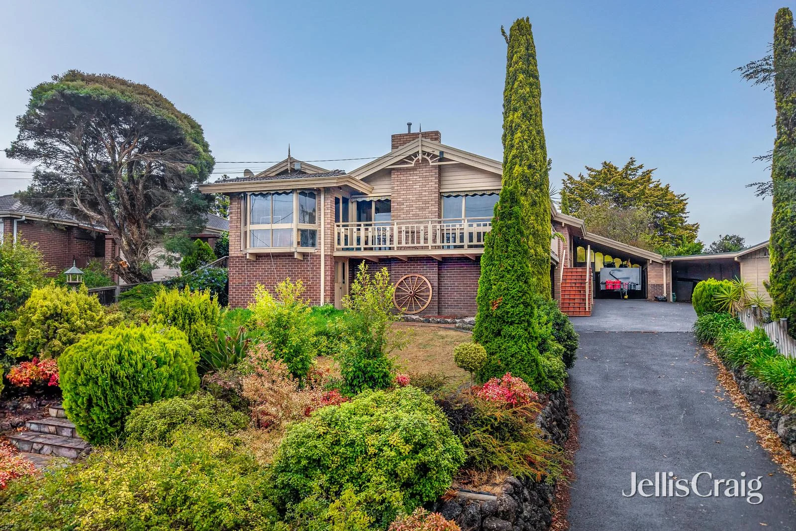 37 Roseman Road, Chirnside Park VIC 3116