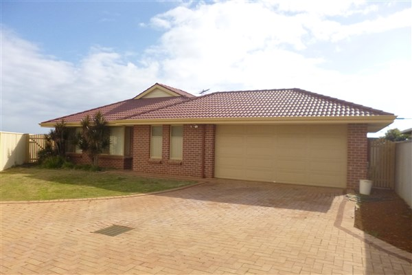 10B Ego Creek Loop, Waggrakine WA 6530