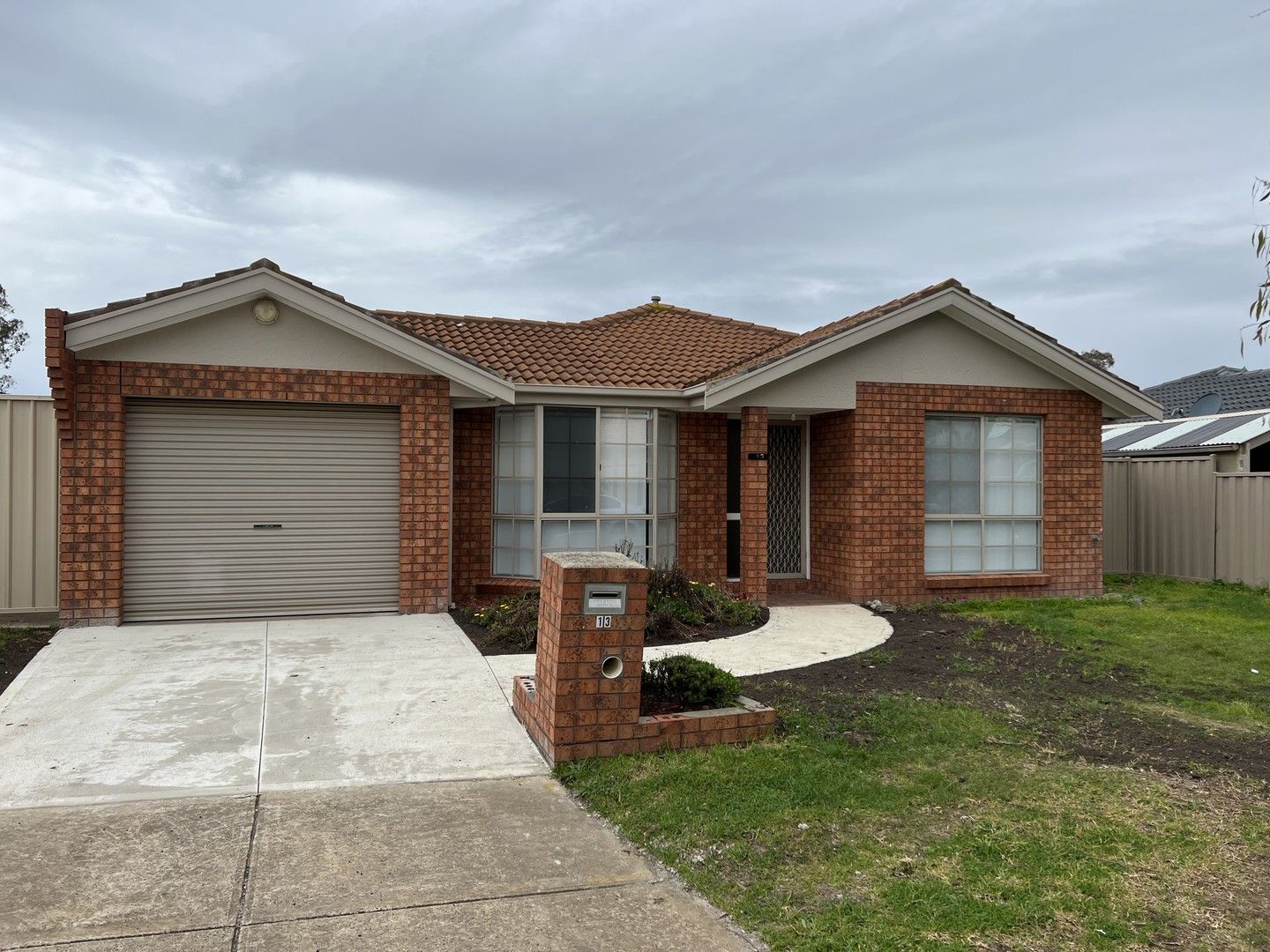 3 bedrooms House in 13 Braddon Court HILLSIDE VIC, 3037