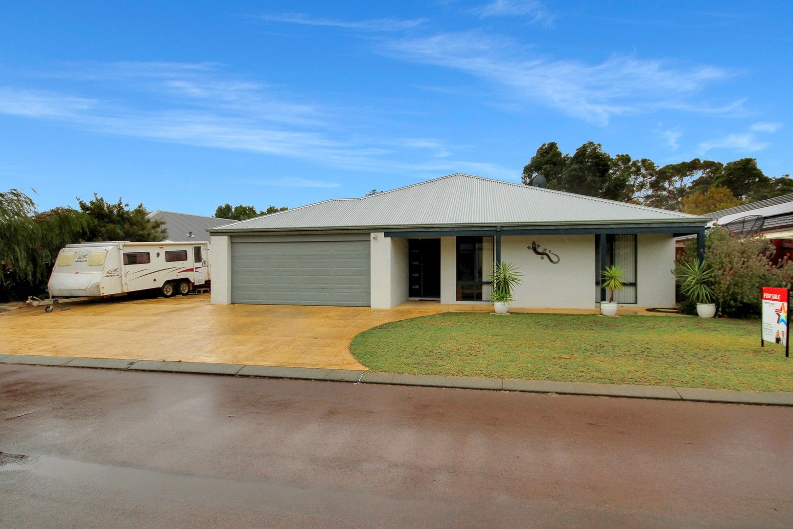 4 bedrooms House in 57 Kingston Drive AUSTRALIND WA, 6233