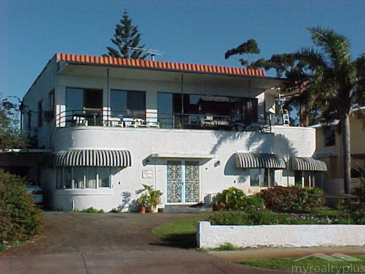 4 bedrooms House in 17 Canning Beach Road APPLECROSS WA, 6153