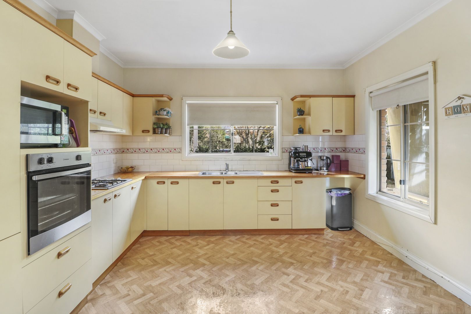 10 Kent Court, Mansfield VIC 3722, Image 1