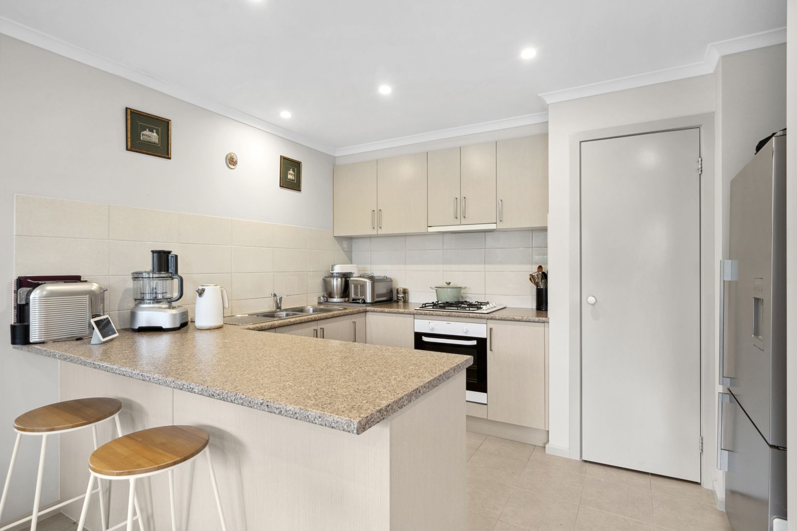 7 Melanic Street, Leopold VIC 3224, Image 2