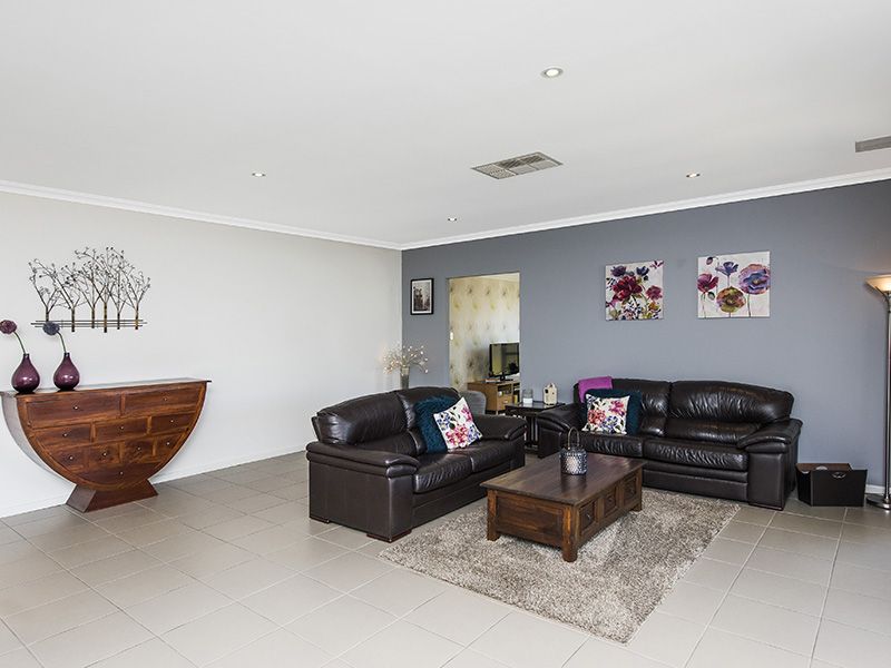 26 The Hawthorns, Baldivis WA 6171, Image 1