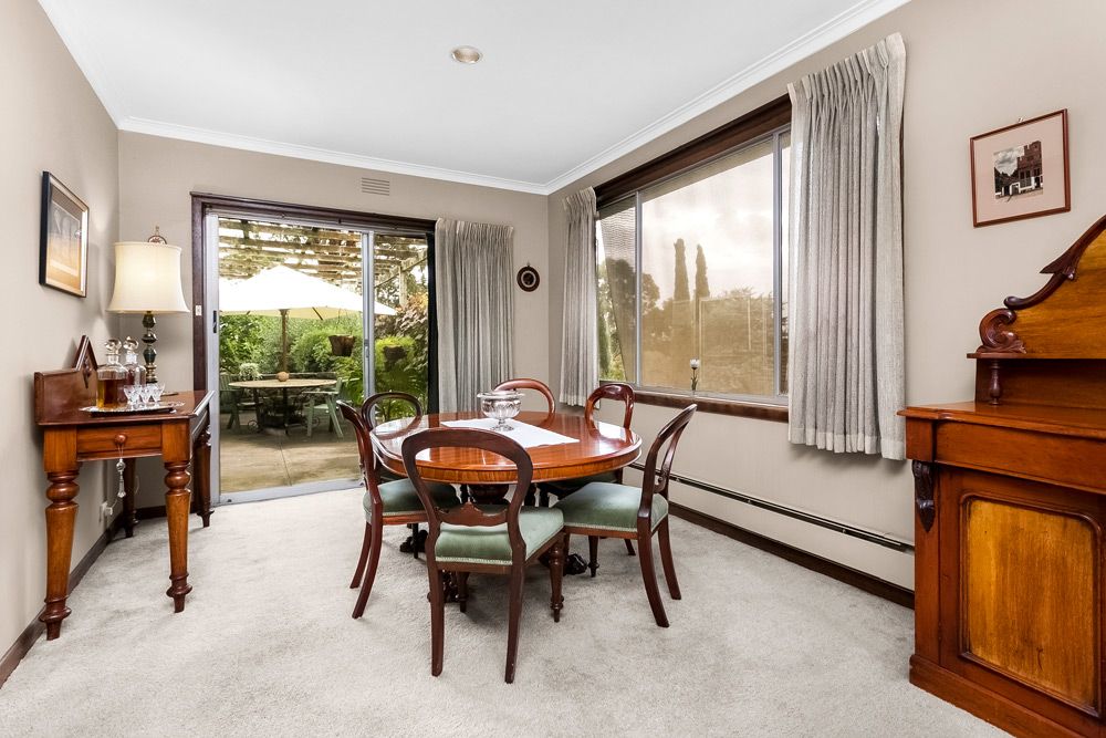 5 Fran Court, Templestowe Lower VIC 3107, Image 2