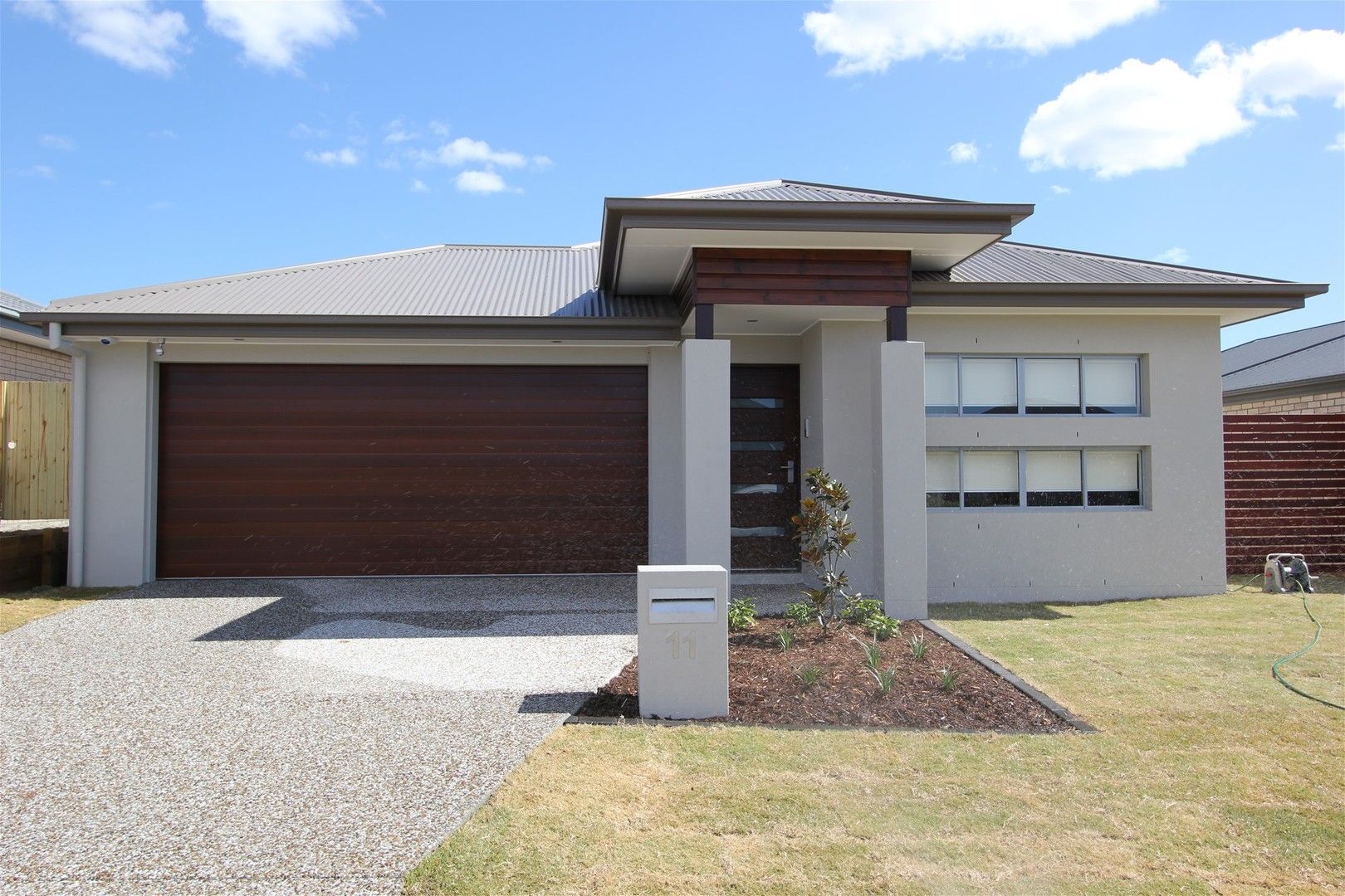 4 bedrooms House in 11 Cobblestone Avenue LOGAN RESERVE QLD, 4133