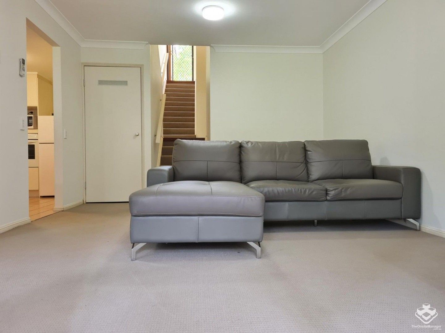 2 bedrooms Townhouse in ID:21091210/1180 Creek Road CARINA HEIGHTS QLD, 4152