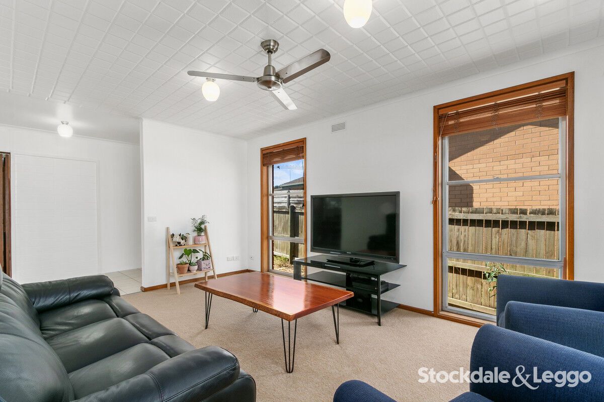 21 Blackwood Crescent, Churchill VIC 3842, Image 1