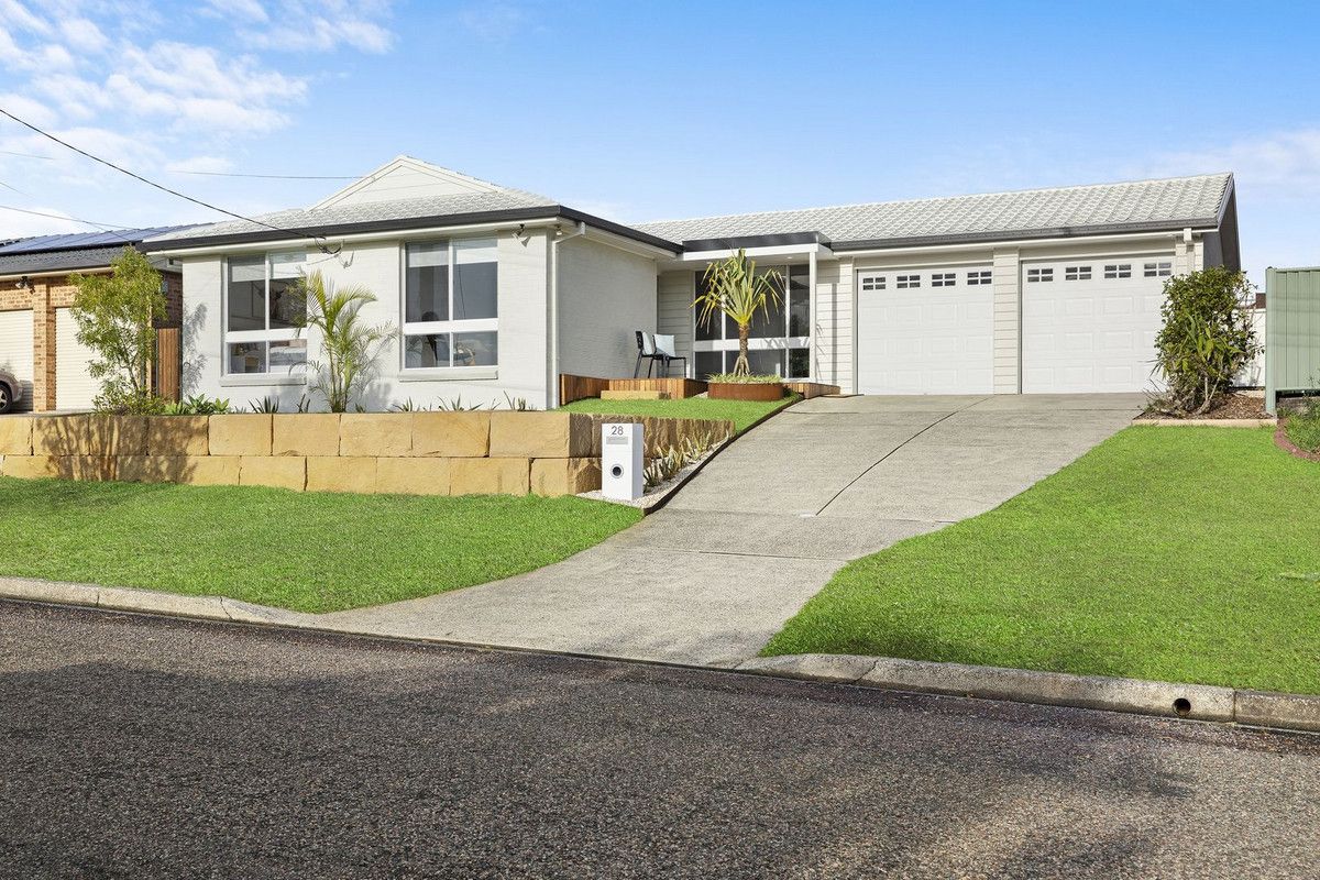 28 Sir Joseph Banks Drive, Bateau Bay NSW 2261, Image 0