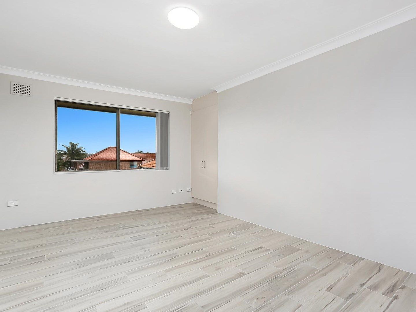 2 bedrooms Apartment / Unit / Flat in 5/18 Northcote Street CANTERBURY NSW, 2193