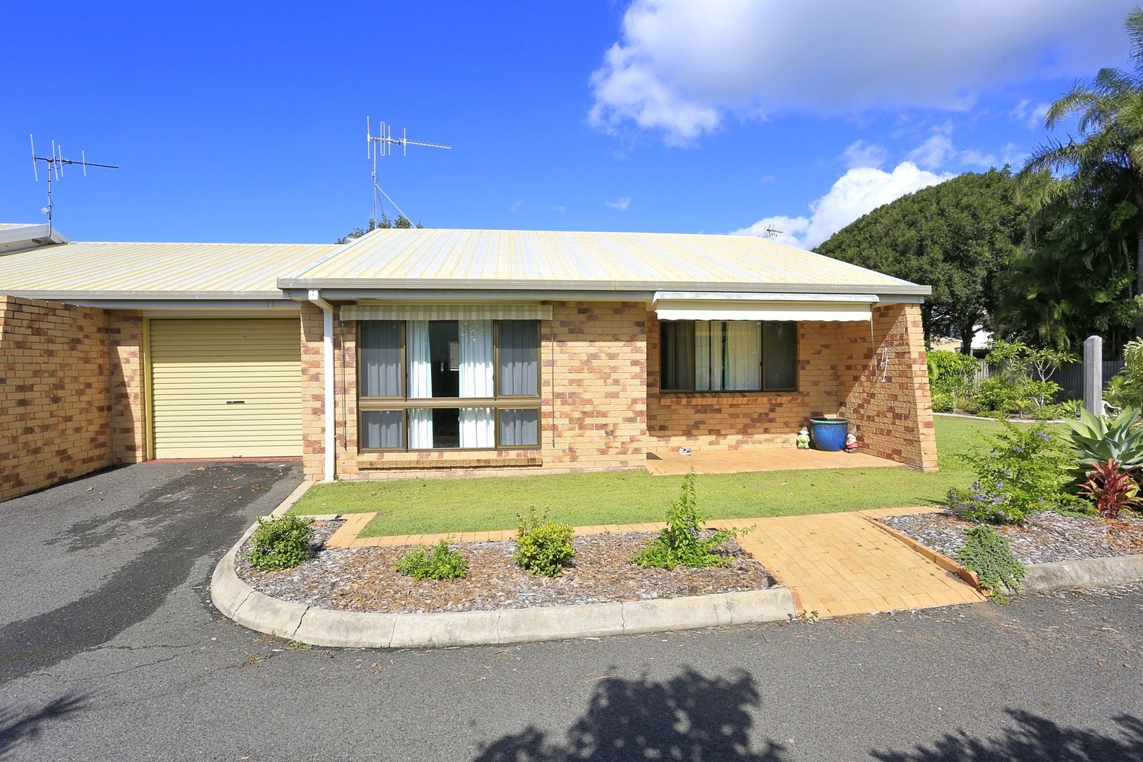 Unit 4/19 Grimwood Street, Bargara QLD 4670, Image 2