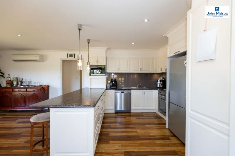 Additional image 11 of 86 Lake Inverell Drive, Inverell NSW 2360