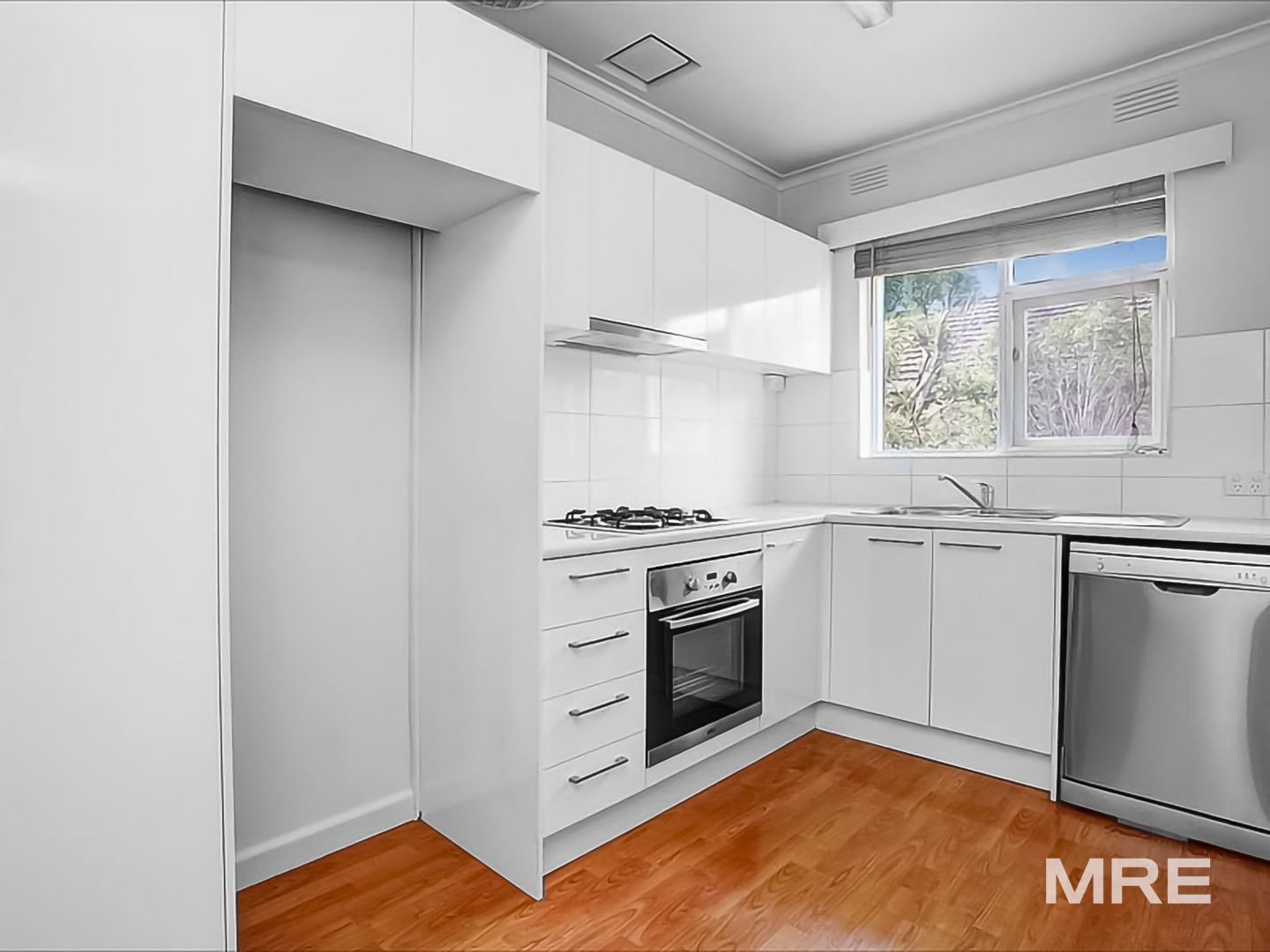 6/27 Moore Street, Elwood VIC 3184, Image 1