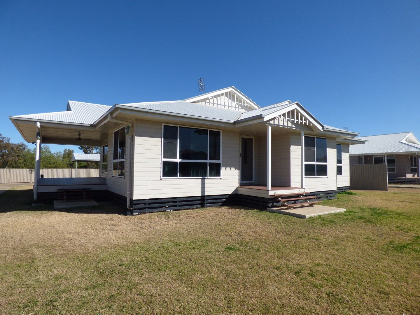 10 Beetson Drive, Roma QLD 4455, Image 0