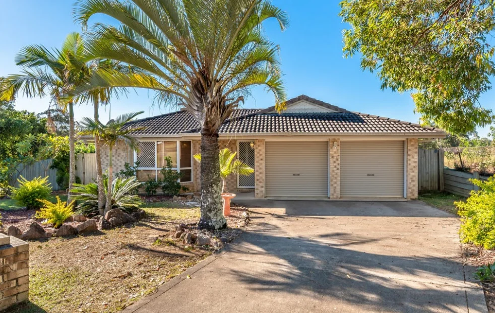 5 Oakblue Crescent, Kallangur QLD 4503