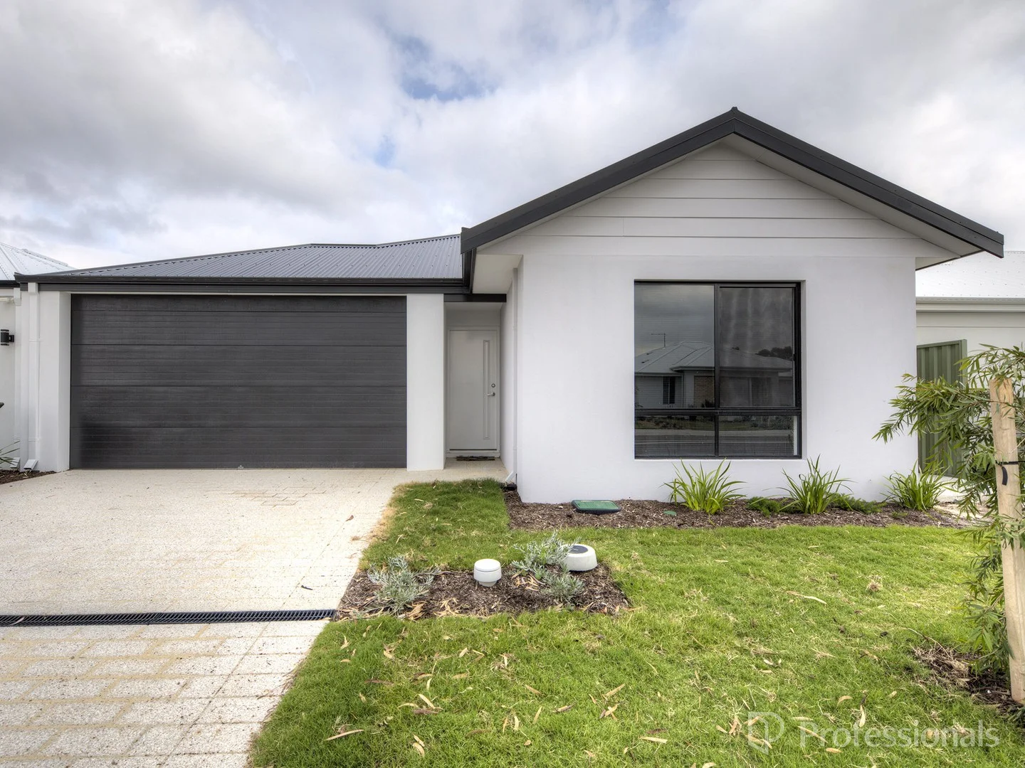71 Wongin Boulevard, Henley Brook WA 6055