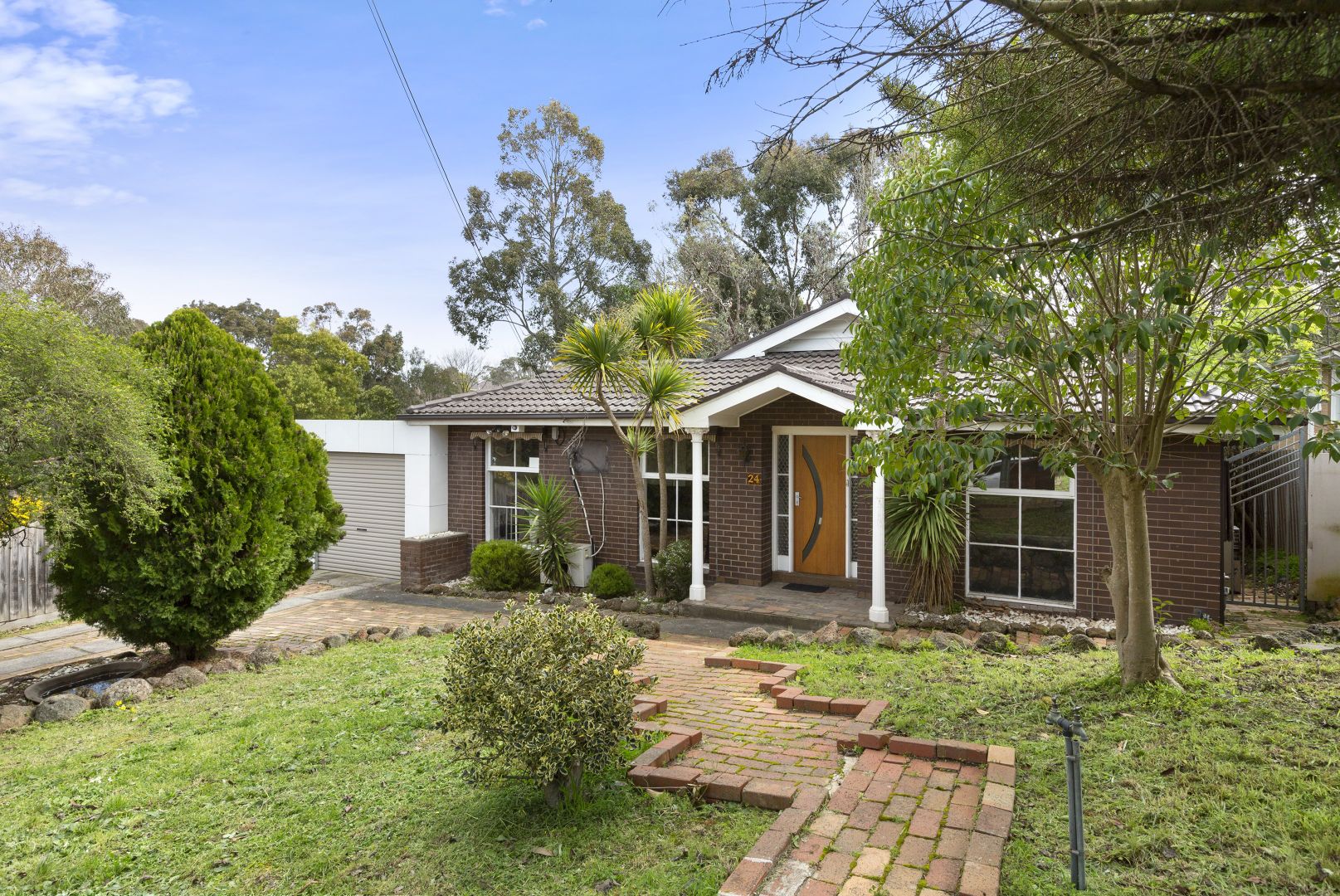 24 Marshall Avenue, Doncaster VIC 3108