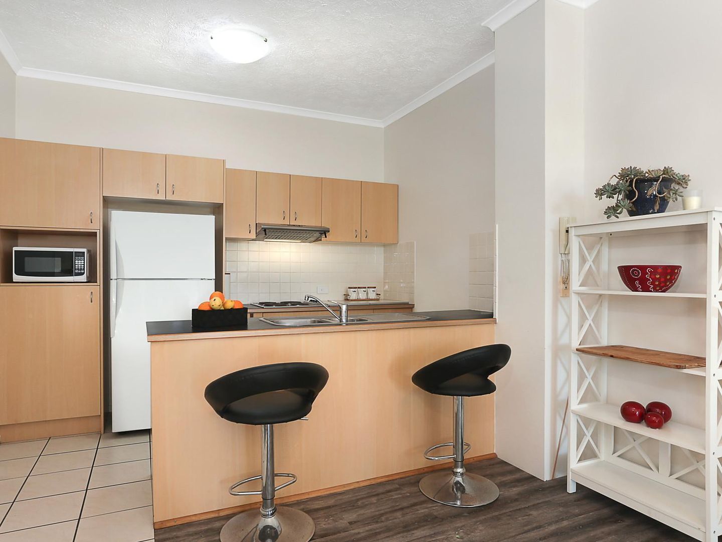 1/8 Mascar Street, Upper Mount Gravatt QLD 4122, Image 2