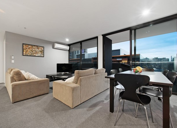 702/815 Bourke Street, Docklands VIC 3008