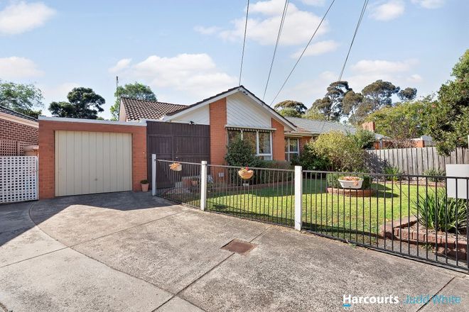Picture of 2/2 Armstrong Road, BAYSWATER VIC 3153