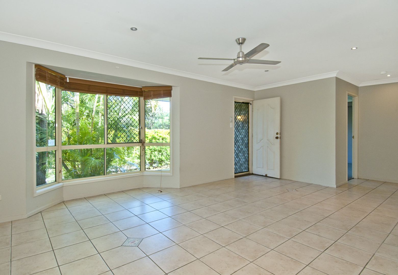 65 Kummara Road, Edens Landing QLD 4207, Image 2