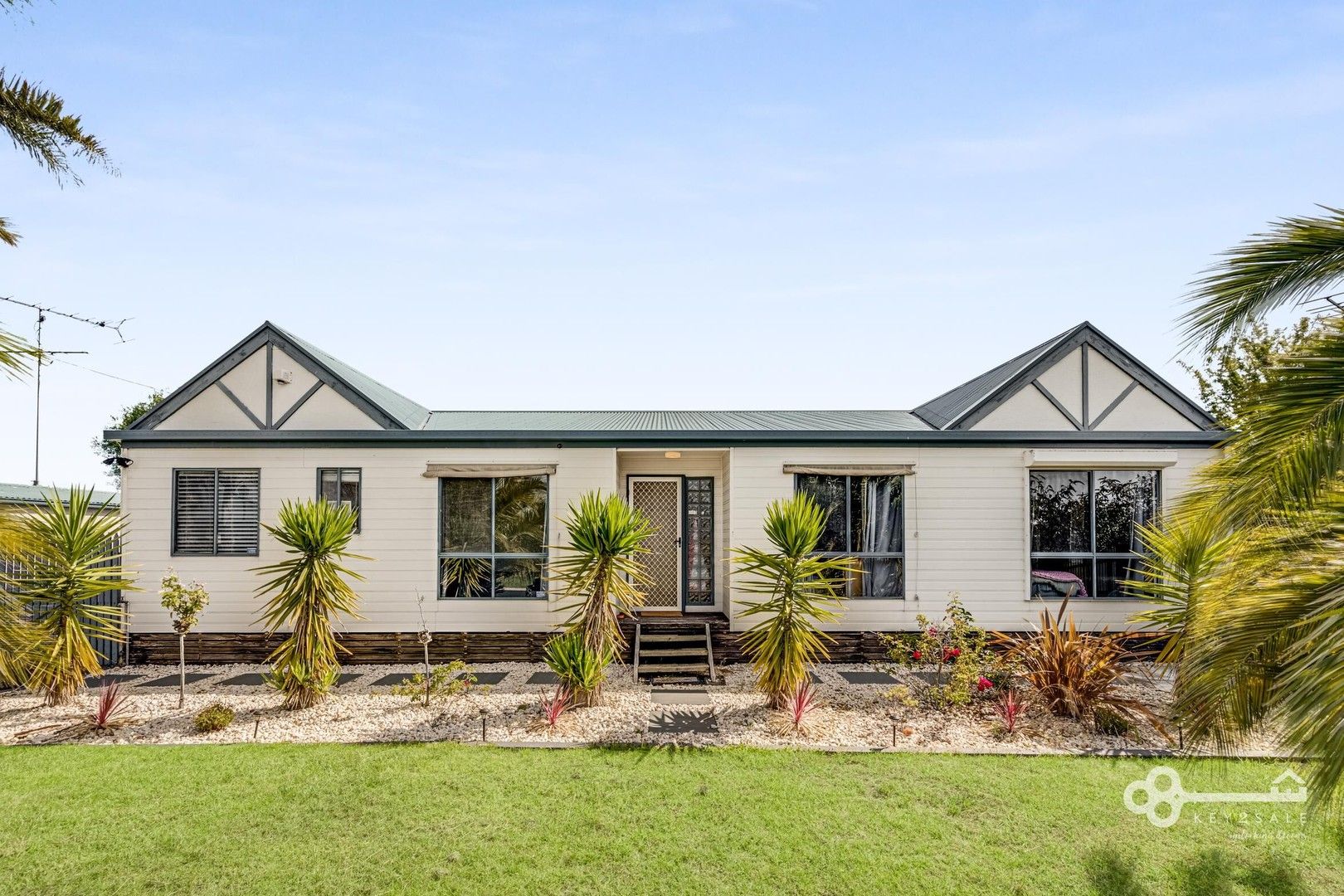 8 Trevorrow Street, Mount Gambier SA 5290, Image 0