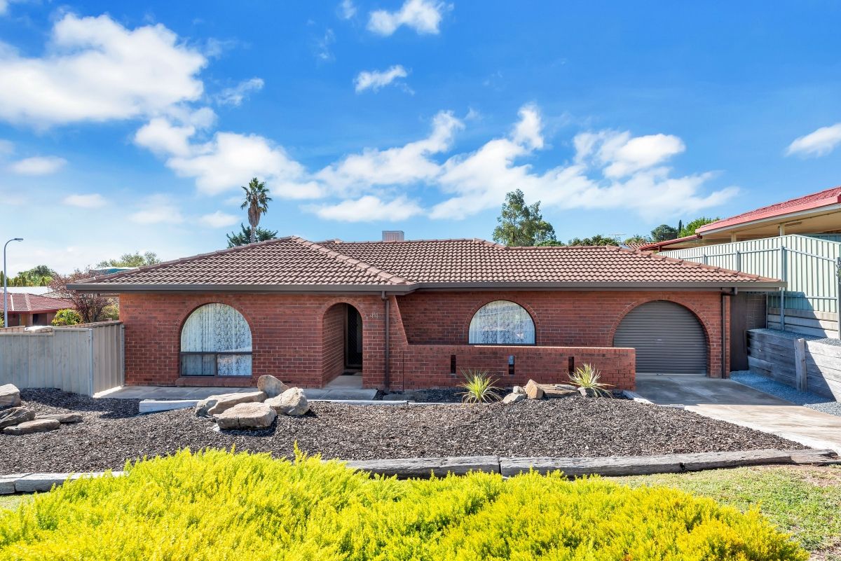 3 bedrooms House in 44 Barramundi Drive HALLETT COVE SA, 5158