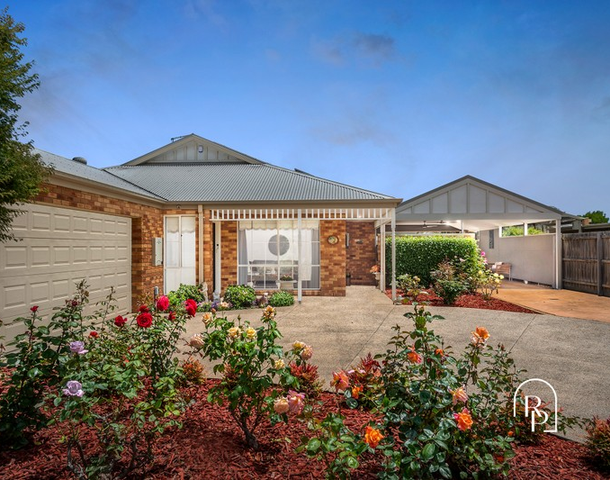 32 Warranqite Crescent, Hastings VIC 3915