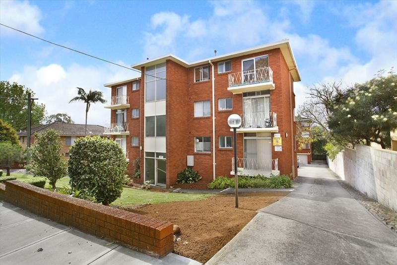 2 bedrooms Apartment / Unit / Flat in 6/78 Hampden Road RUSSELL LEA NSW, 2046