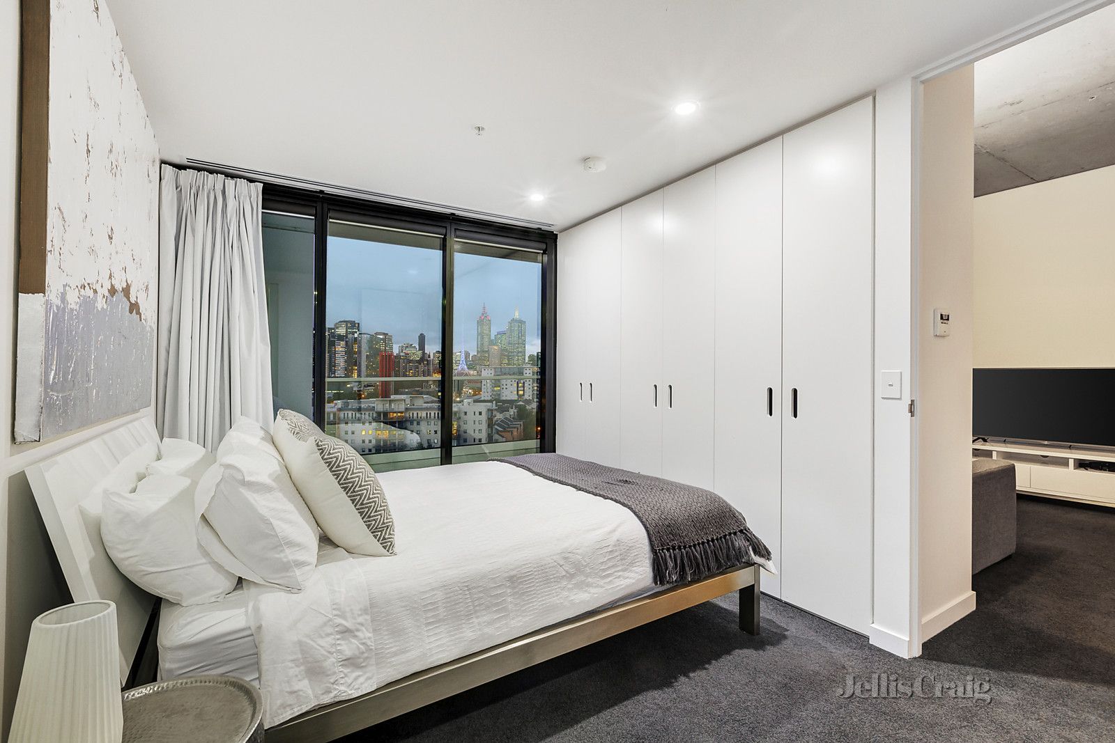 1109/65 Coventry Street, South Melbourne VIC 3205, Image 2