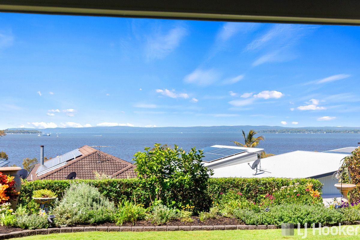 8 Gray Street, Redland Bay QLD 4165, Image 1