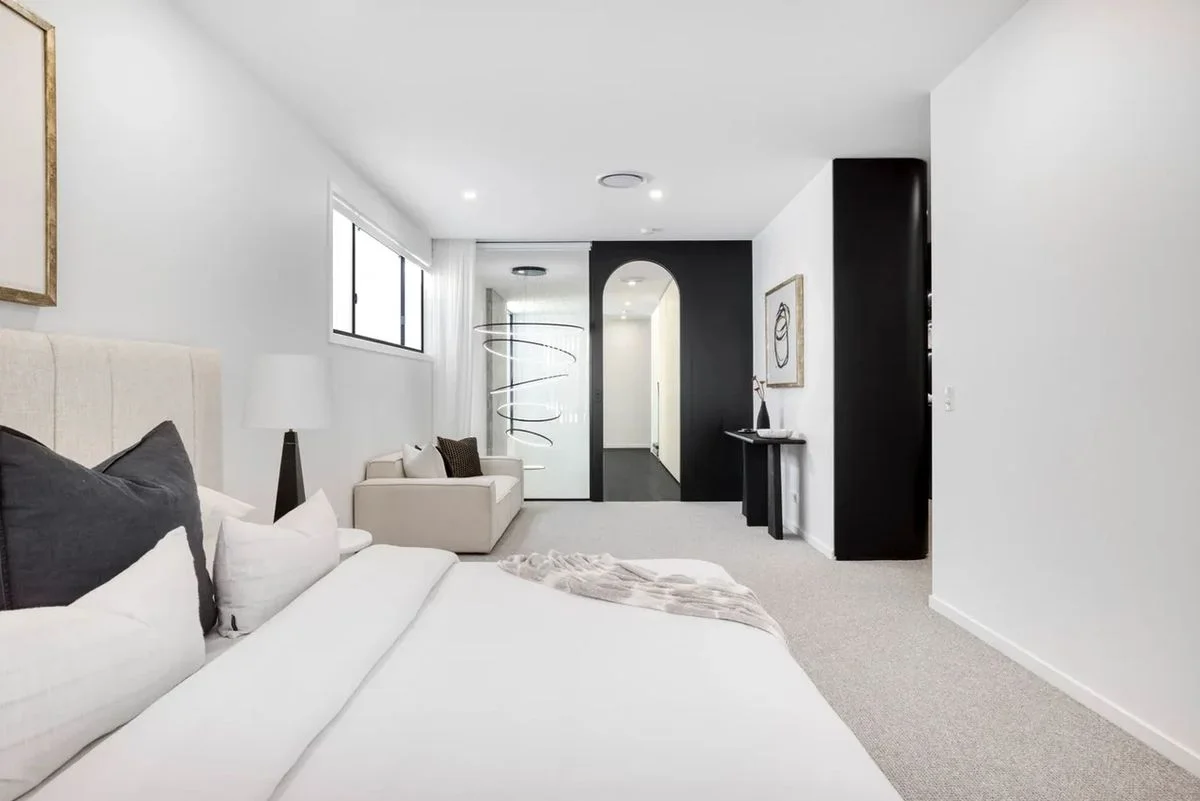 Additional image 8 of 24b Milton Ave, Paradise Point QLD 4216