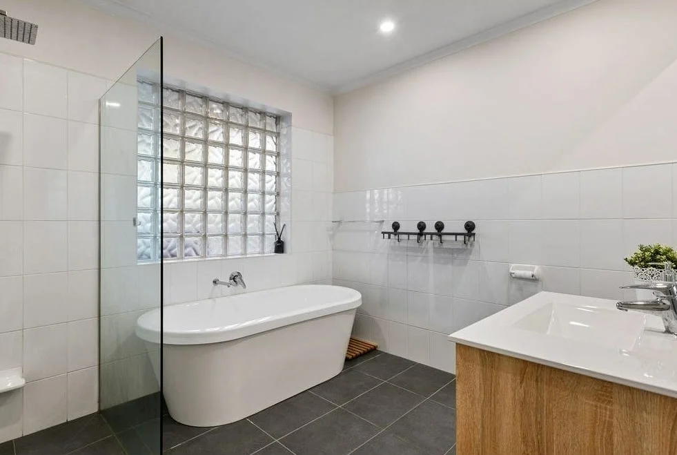 Additional image 10 of 92 Hinkler Road East, Glen Waverley VIC 3150