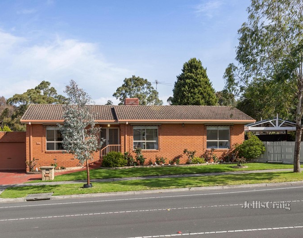 61 Whalley Drive, Wheelers Hill VIC 3150
