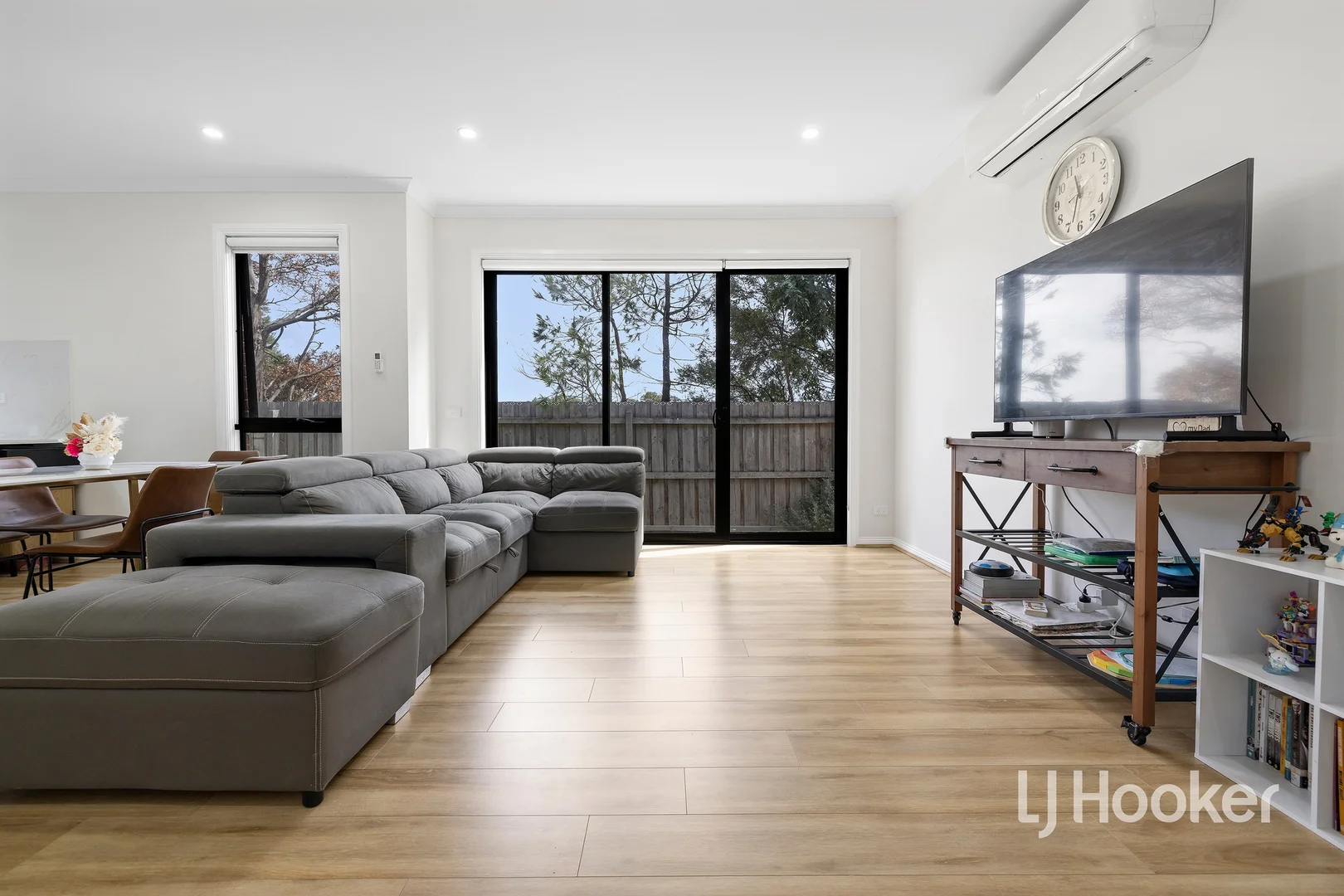 Additional image 7 of 2/29 Willow Drive, Hampton Park VIC 3976