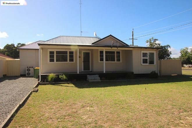 Picture of 2 Cullinga Street, HAMEL WA 6215