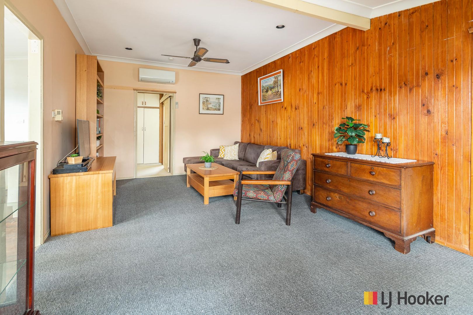 9 Christopher Crescent, Batehaven NSW 2536, Image 2