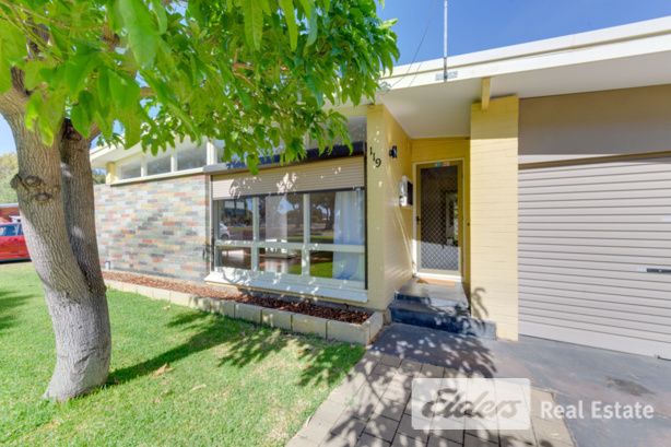 119 Read Street, Rockingham WA 6168, Image 2