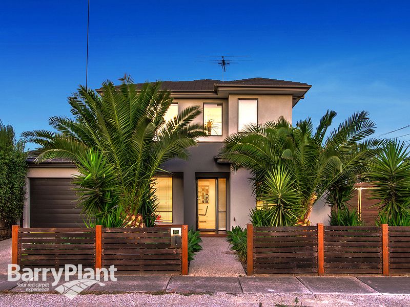 2 Kynoch Street, Deer Park VIC 3023, Image 0