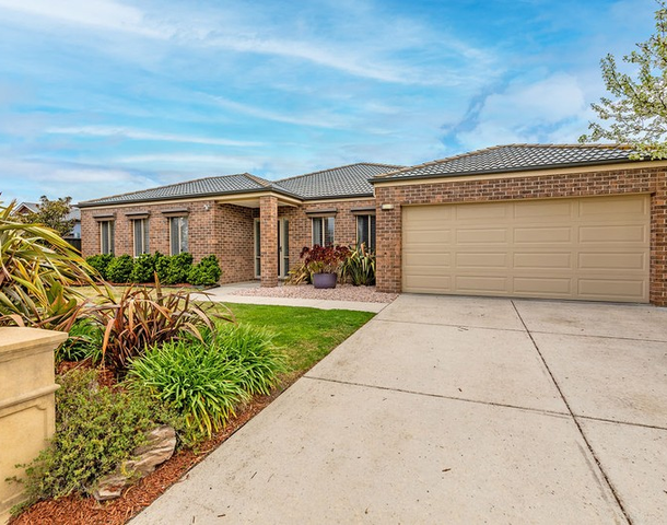 12 Cotswold Drive, Alfredton VIC 3350